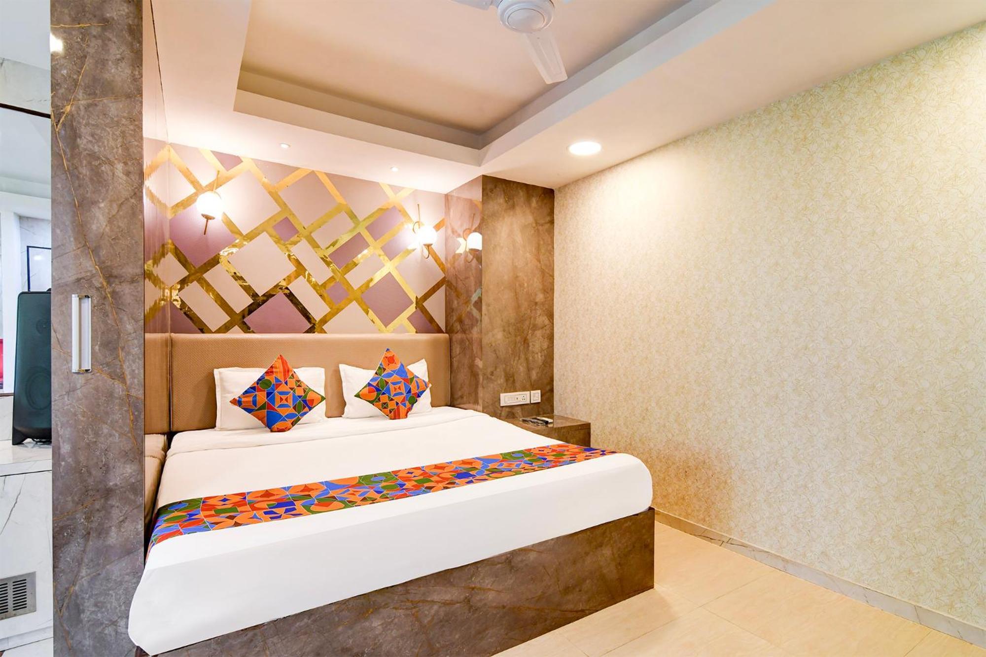 FabHotel 1 Lovelock Kalkutta Exterior foto