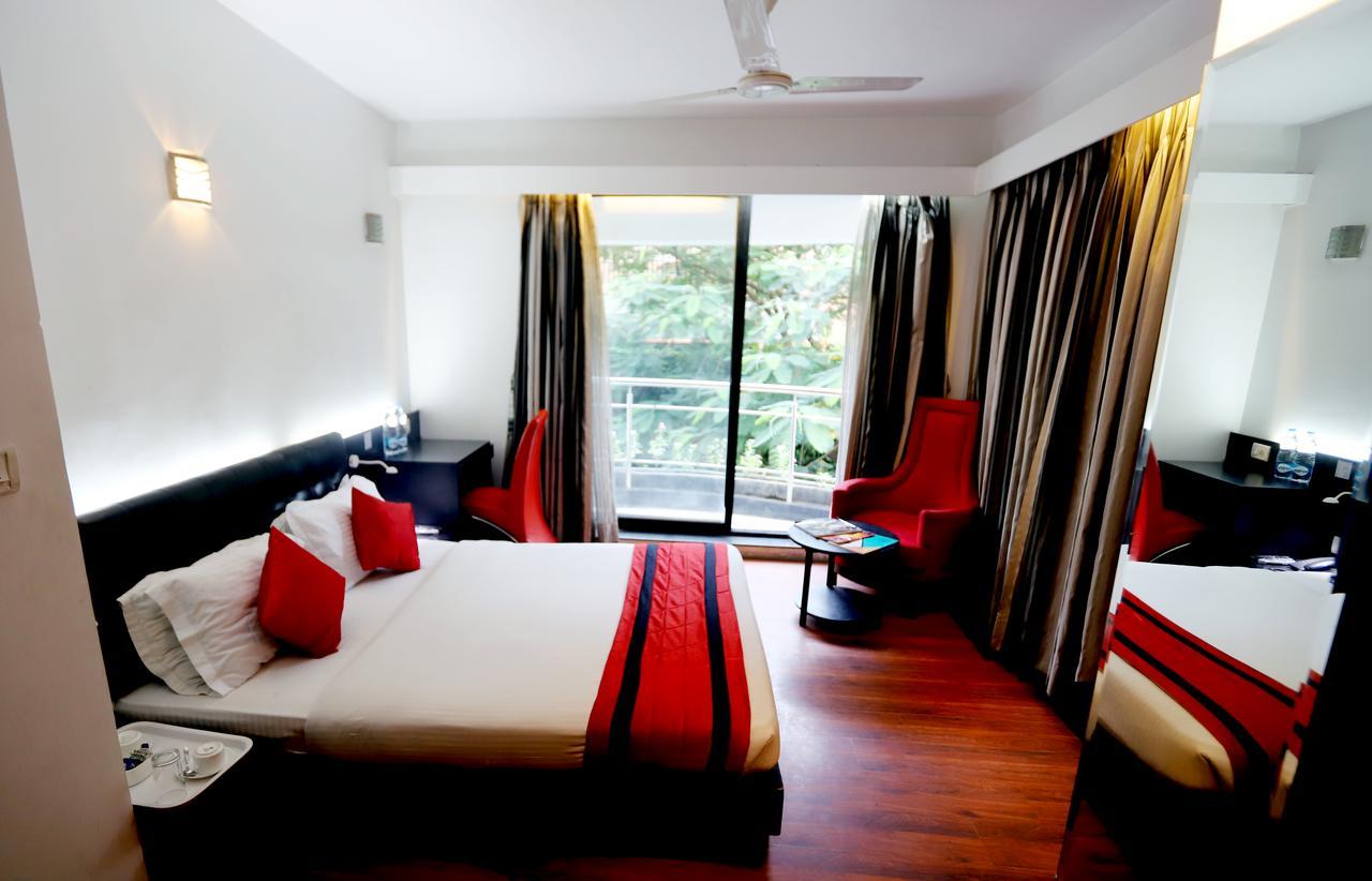 FabHotel 1 Lovelock Kalkutta Exterior foto